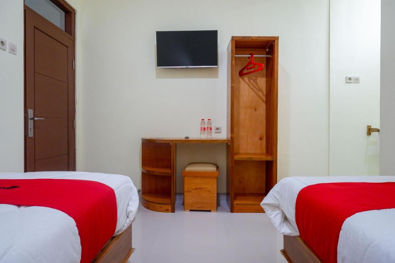 Reddoorz Near Rita Supermall Purwokerto 2 Extérieur photo