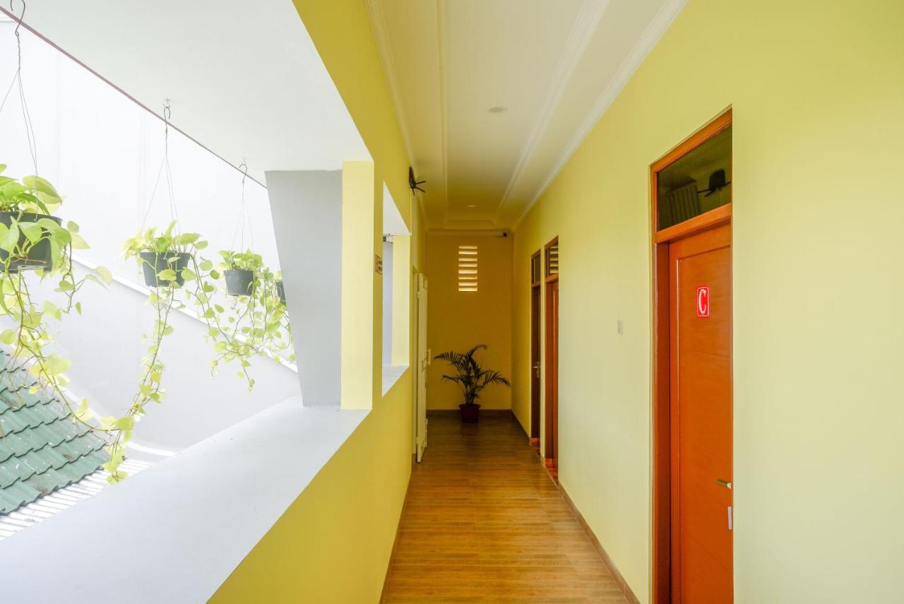 Reddoorz Near Rita Supermall Purwokerto 2 Extérieur photo