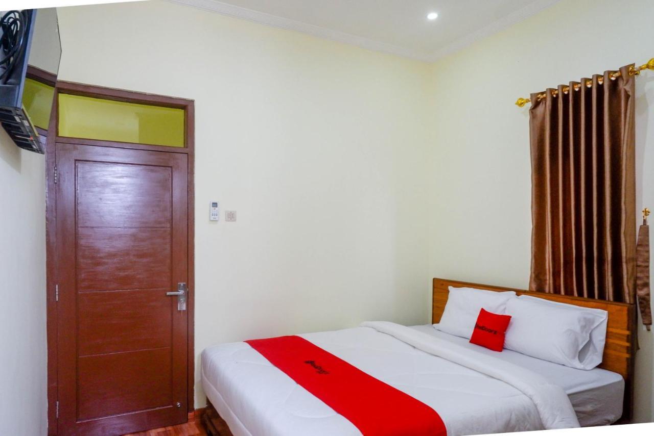 Reddoorz Near Rita Supermall Purwokerto 2 Extérieur photo