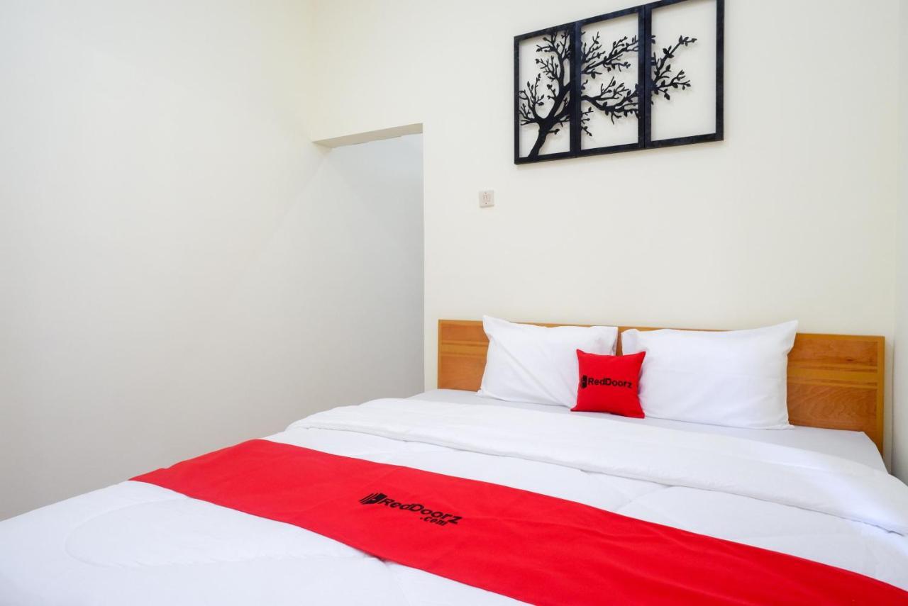 Reddoorz Near Rita Supermall Purwokerto 2 Extérieur photo